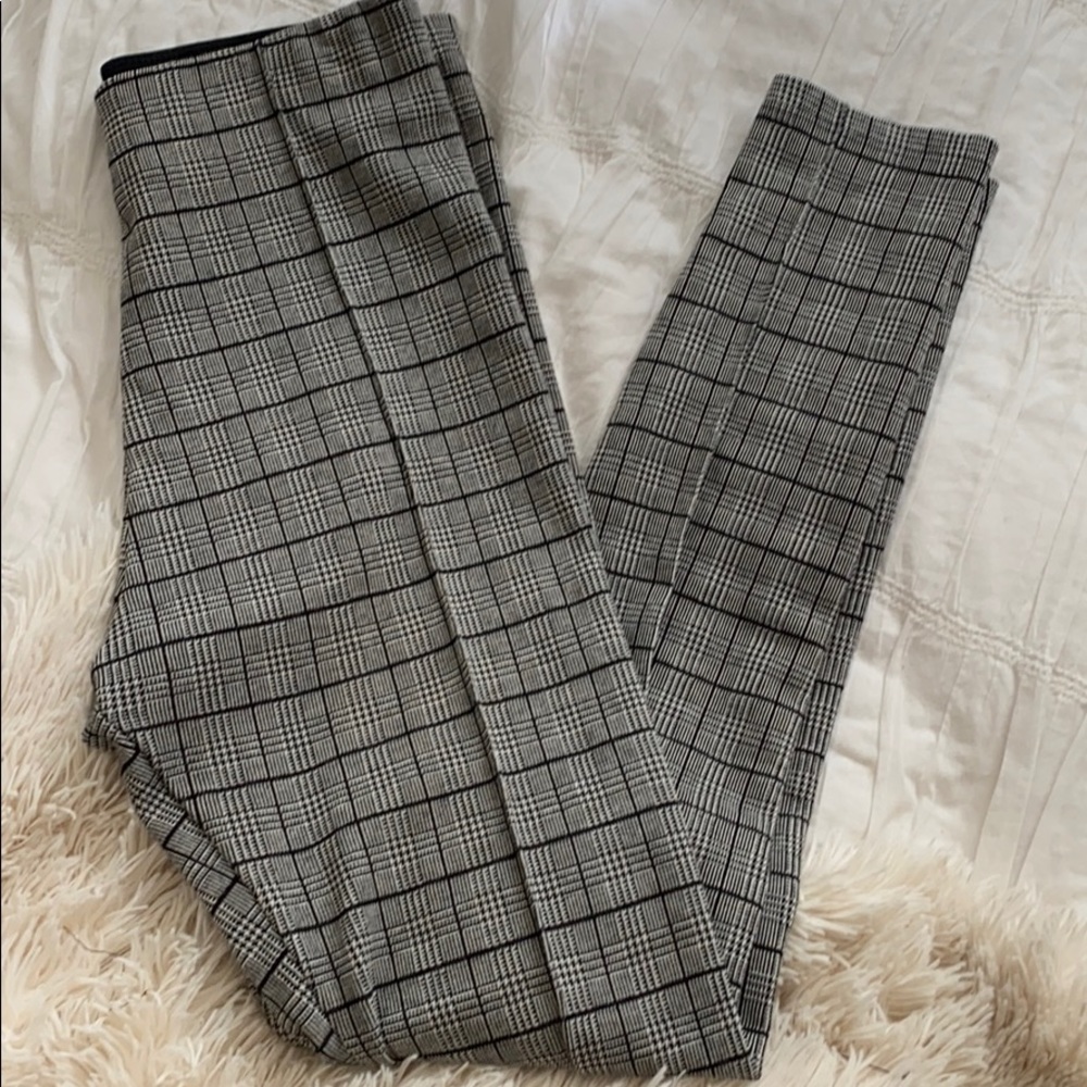 Zara Glen Plaid Leggings with front center hem